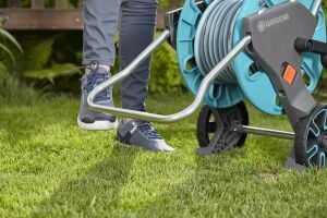 Gardena 18512-20 Hortum Arabası Seti AquaRoll M