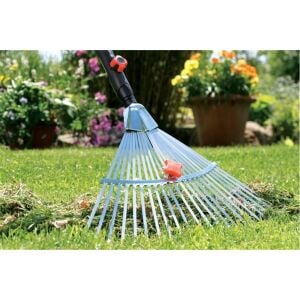 Gardena 3103 C/S Ayarlı Tel Çim Tırmığı