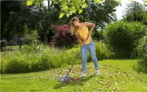 Gardena 17105 Bahçe Çim Tırmığı
