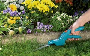 GARDENA 8730-20 Çim Kesme Makası Classic