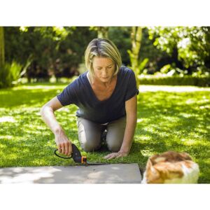 Fiskars Döner Başlı Çim Çit Kenar Kesme Makası 113680-1000589