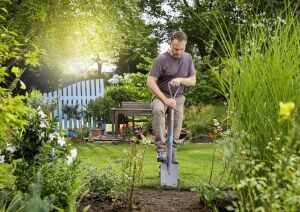Gardena 17000-20 NatureLine Spade Ahşap Saplı Bel Küreği