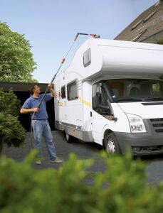 Gardena 5554-20 Teleskopik Su Geçirgenli Sap 155-260 cm