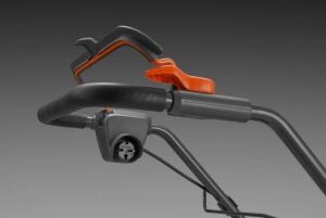 Husqvarna LC 141C Elektrikli Çim Biçme Makinası 1800W / 41CM / 50L